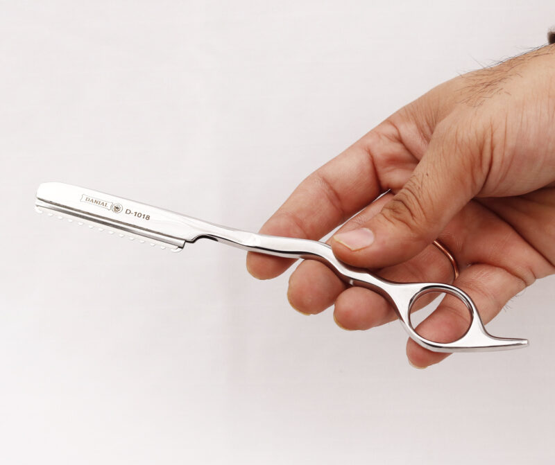 DANIAL Hair Styling Thinning and Texturizing Razor Silver - Image 2